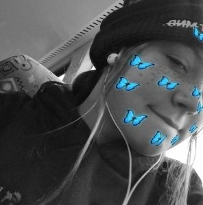 Meet your Posher, Bethany